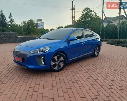 Синий Хендай Ioniq, объемом двигателя 0 л и пробегом 84 тыс. км за 12950 $, фото 49 на Automoto.ua
