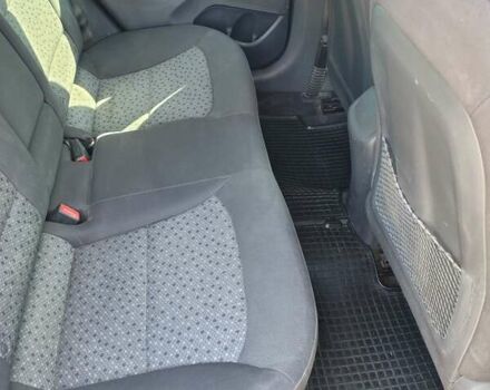 Синій Хендай Ioniq, об'ємом двигуна 1.58 л та пробігом 218 тис. км за 12400 $, фото 9 на Automoto.ua