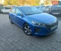 Синий Хендай Ioniq, объемом двигателя 0 л и пробегом 142 тыс. км за 10600 $, фото 1 на Automoto.ua