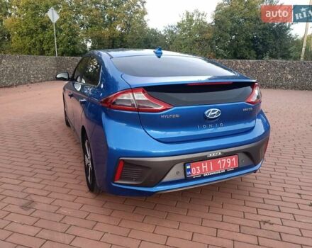 Синий Хендай Ioniq, объемом двигателя 0 л и пробегом 84 тыс. км за 12950 $, фото 68 на Automoto.ua