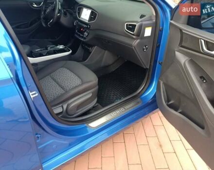 Синий Хендай Ioniq, объемом двигателя 0 л и пробегом 84 тыс. км за 12950 $, фото 44 на Automoto.ua