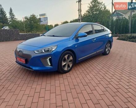 Синий Хендай Ioniq, объемом двигателя 0 л и пробегом 84 тыс. км за 12950 $, фото 23 на Automoto.ua