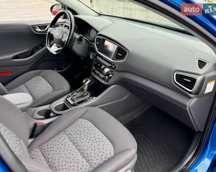 Синій Хендай Ioniq, об'ємом двигуна 1.58 л та пробігом 177 тис. км за 12990 $, фото 22 на Automoto.ua