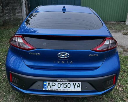 Синий Хендай Ioniq, объемом двигателя 0 л и пробегом 125 тыс. км за 14000 $, фото 10 на Automoto.ua
