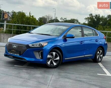 Синій Хендай Ioniq, об'ємом двигуна 1.58 л та пробігом 177 тис. км за 12990 $, фото 4 на Automoto.ua