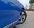 Синий Хендай Ioniq, объемом двигателя 0 л и пробегом 107 тыс. км за 11999 $, фото 7 на Automoto.ua