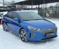 Синий Хендай Ioniq, объемом двигателя 0 л и пробегом 135 тыс. км за 10900 $, фото 1 на Automoto.ua