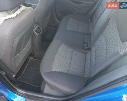 Синий Хендай Ioniq, объемом двигателя 0 л и пробегом 142 тыс. км за 10600 $, фото 15 на Automoto.ua