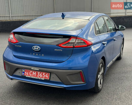 Синий Хендай Ioniq, объемом двигателя 0 л и пробегом 90 тыс. км за 13000 $, фото 5 на Automoto.ua