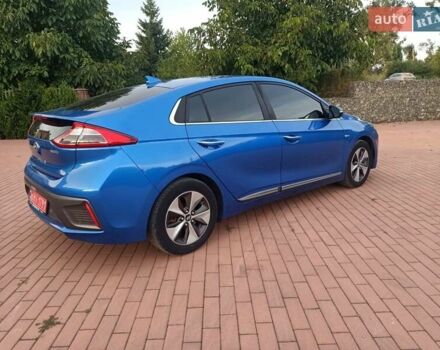 Синий Хендай Ioniq, объемом двигателя 0 л и пробегом 84 тыс. км за 12950 $, фото 63 на Automoto.ua