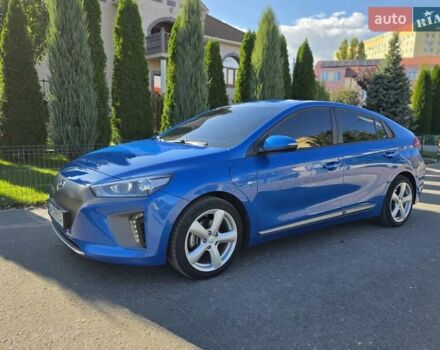 Синій Хендай Ioniq, об'ємом двигуна 0 л та пробігом 120 тис. км за 11800 $, фото 4 на Automoto.ua