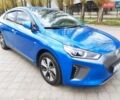 Синий Хендай Ioniq, объемом двигателя 0 л и пробегом 116 тыс. км за 13450 $, фото 1 на Automoto.ua