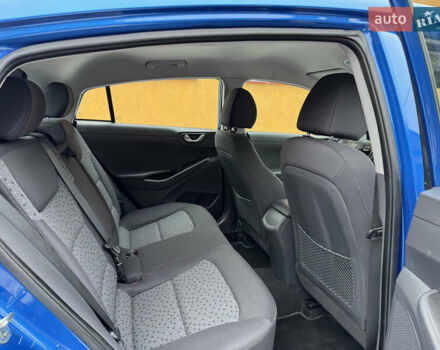 Синій Хендай Ioniq, об'ємом двигуна 0 л та пробігом 97 тис. км за 10999 $, фото 31 на Automoto.ua