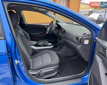 Синій Хендай Ioniq, об'ємом двигуна 0 л та пробігом 97 тис. км за 10999 $, фото 55 на Automoto.ua