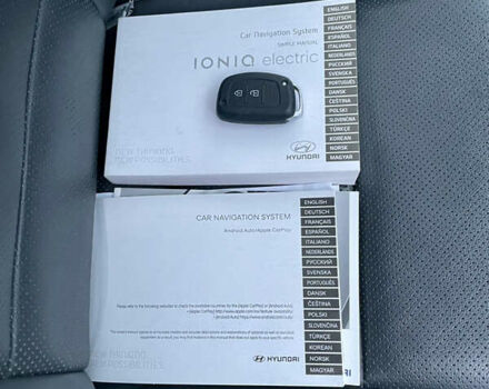 Синій Хендай Ioniq, об'ємом двигуна 0 л та пробігом 82 тис. км за 13999 $, фото 19 на Automoto.ua
