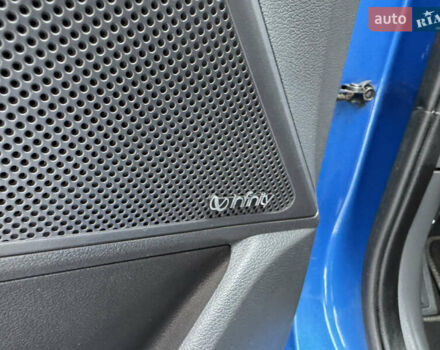 Синий Хендай Ioniq, объемом двигателя 0 л и пробегом 97 тыс. км за 10999 $, фото 13 на Automoto.ua