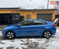 Синій Хендай Ioniq, об'ємом двигуна 0 л та пробігом 97 тис. км за 10999 $, фото 8 на Automoto.ua