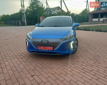 Синий Хендай Ioniq, объемом двигателя 0 л и пробегом 84 тыс. км за 12950 $, фото 12 на Automoto.ua