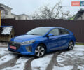 Синий Хендай Ioniq, объемом двигателя 0 л и пробегом 97 тыс. км за 10999 $, фото 46 на Automoto.ua