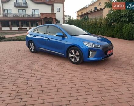 Синий Хендай Ioniq, объемом двигателя 0 л и пробегом 84 тыс. км за 12950 $, фото 69 на Automoto.ua