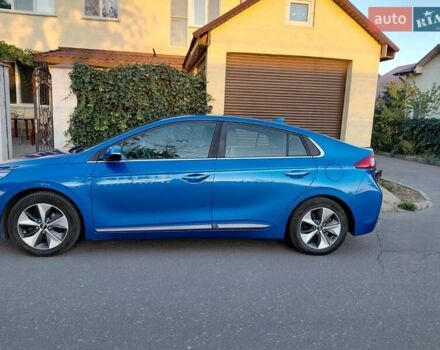 Синий Хендай Ioniq, объемом двигателя 0 л и пробегом 82 тыс. км за 13600 $, фото 12 на Automoto.ua
