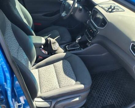 Синій Хендай Ioniq, об'ємом двигуна 1.58 л та пробігом 218 тис. км за 12400 $, фото 3 на Automoto.ua