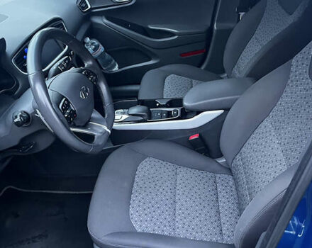 Синий Хендай Ioniq, объемом двигателя 0 л и пробегом 125 тыс. км за 14000 $, фото 20 на Automoto.ua