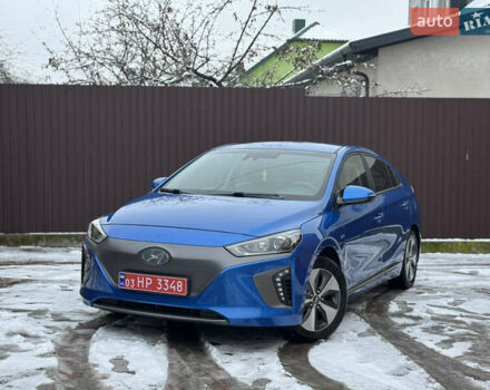 Синий Хендай Ioniq, объемом двигателя 0 л и пробегом 97 тыс. км за 10999 $, фото 47 на Automoto.ua