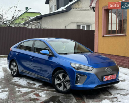 Синий Хендай Ioniq, объемом двигателя 0 л и пробегом 97 тыс. км за 10999 $, фото 45 на Automoto.ua