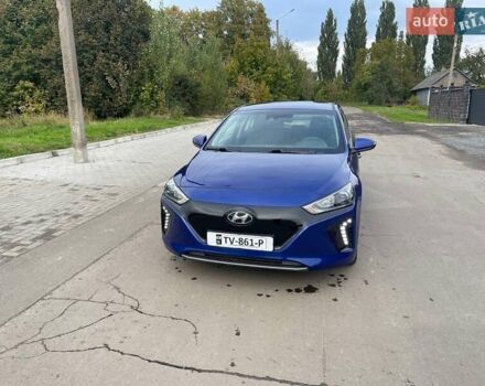 Синий Хендай Ioniq, объемом двигателя 0 л и пробегом 158 тыс. км за 12300 $, фото 9 на Automoto.ua