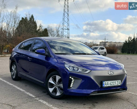 Синій Хендай Ioniq, об'ємом двигуна 0 л та пробігом 96 тис. км за 11000 $, фото 16 на Automoto.ua