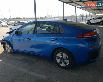 Синий Хендай Ioniq, объемом двигателя 1.58 л и пробегом 164 тыс. км за 8300 $, фото 8 на Automoto.ua