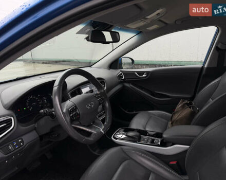 Синий Хендай Ioniq, объемом двигателя 0 л и пробегом 89 тыс. км за 12700 $, фото 9 на Automoto.ua