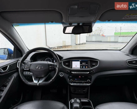Синий Хендай Ioniq, объемом двигателя 0 л и пробегом 89 тыс. км за 12700 $, фото 11 на Automoto.ua