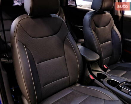 Синий Хендай Ioniq, объемом двигателя 1.58 л и пробегом 93 тыс. км за 11900 $, фото 43 на Automoto.ua
