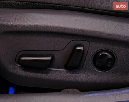 Синий Хендай Ioniq, объемом двигателя 1.58 л и пробегом 93 тыс. км за 11900 $, фото 18 на Automoto.ua