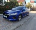 Синий Хендай Ioniq, объемом двигателя 0 л и пробегом 69 тыс. км за 13400 $, фото 1 на Automoto.ua