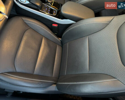 Синий Хендай Ioniq, объемом двигателя 0 л и пробегом 45 тыс. км за 13300 $, фото 17 на Automoto.ua