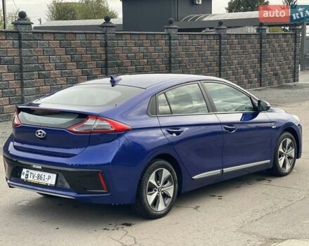 Синий Хендай Ioniq, объемом двигателя 0 л и пробегом 158 тыс. км за 12300 $, фото 5 на Automoto.ua