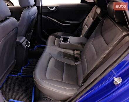 Синий Хендай Ioniq, объемом двигателя 1.58 л и пробегом 93 тыс. км за 11900 $, фото 33 на Automoto.ua
