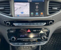 Синий Хендай Ioniq, объемом двигателя 0 л и пробегом 107 тыс. км за 12999 $, фото 19 на Automoto.ua