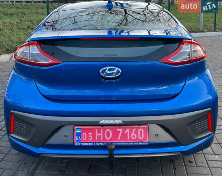 Синий Хендай Ioniq, объемом двигателя 0 л и пробегом 107 тыс. км за 12999 $, фото 3 на Automoto.ua