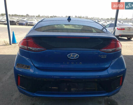 Синий Хендай Ioniq, объемом двигателя 1.58 л и пробегом 164 тыс. км за 8300 $, фото 10 на Automoto.ua