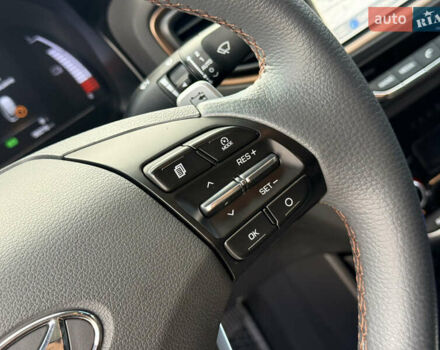 Синій Хендай Ioniq, об'ємом двигуна 0 л та пробігом 96 тис. км за 11000 $, фото 31 на Automoto.ua