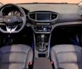 Синий Хендай Ioniq, объемом двигателя 1.6 л и пробегом 93 тыс. км за 11900 $, фото 6 на Automoto.ua