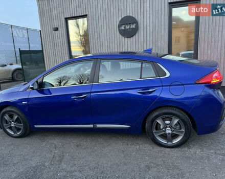 Синий Хендай Ioniq, объемом двигателя 0 л и пробегом 45 тыс. км за 13300 $, фото 8 на Automoto.ua