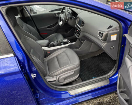 Синій Хендай Ioniq, об'ємом двигуна 0 л та пробігом 159 тис. км за 12800 $, фото 53 на Automoto.ua