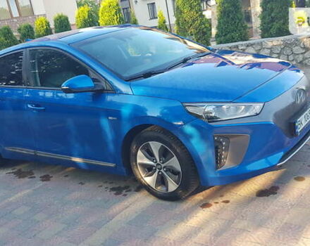 Синій Хендай Ioniq, об'ємом двигуна 0 л та пробігом 148 тис. км за 11111 $, фото 9 на Automoto.ua