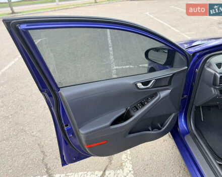 Синій Хендай Ioniq, об'ємом двигуна 0 л та пробігом 96 тис. км за 11000 $, фото 37 на Automoto.ua