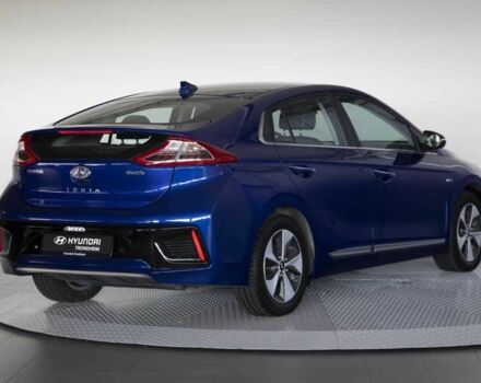 Синій Хендай Ioniq, об'ємом двигуна 0 л та пробігом 32 тис. км за 13500 $, фото 2 на Automoto.ua